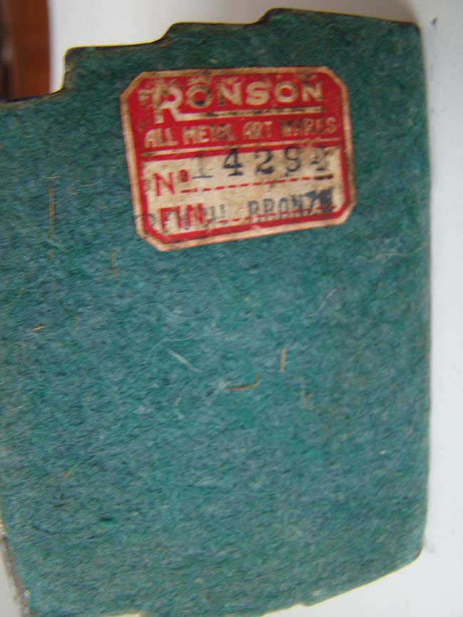 A fine single bookend of Gen. George Washington made by Ronson circa 1935 — image 2